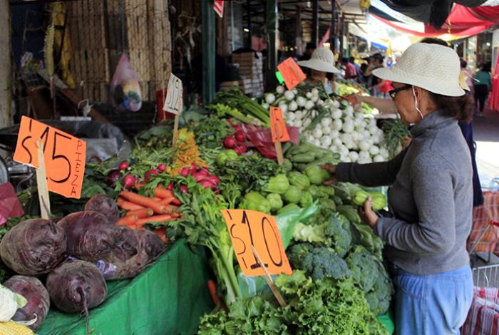 Ya es costumbre: en la Feria, más barato el mandado; en San Juan supera los mil 300 pesos