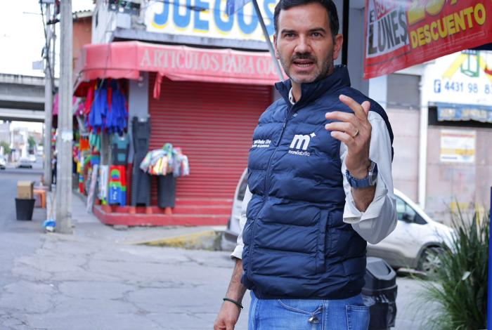 Yankel Benítez guía operativo de ordenamiento de establecimientos en colonia Ignacio Zaragoza