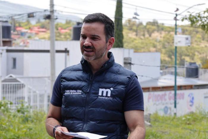 Yankel Benítez supervisa obras hidráulicas en colonia Vicente Lombardo Toledano