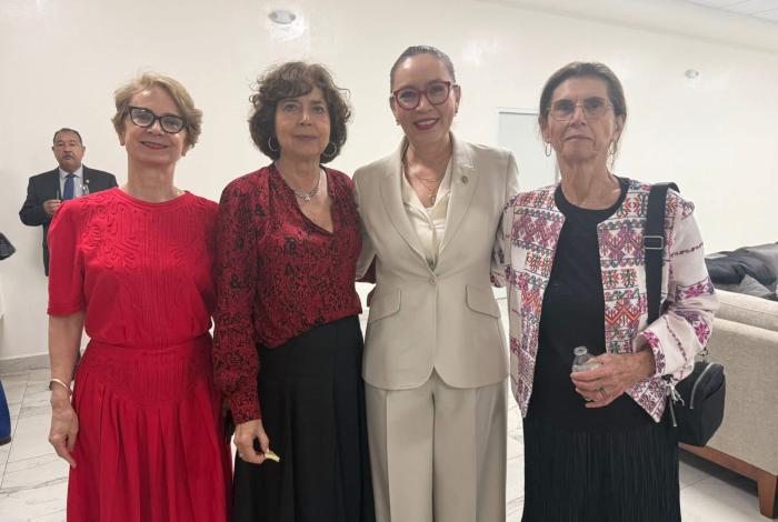 Yarabí Ávila resalta contribución de las mujeres en la ciencia; asiste a entrega del Grado de Doctorado Horonis Causa a las científicas Annie Pardo y Rosaura Ruiz 