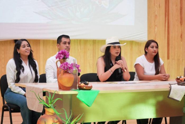 Yohana Mendoza invita a la Feria del Mezcal, la Olla Podrida y Cocada 2026