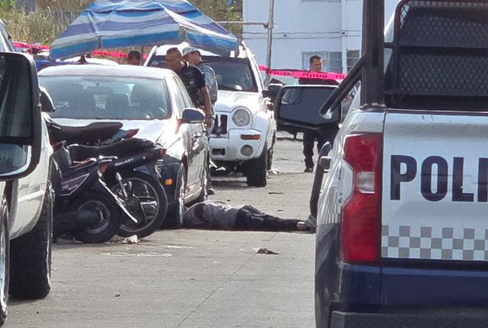 Zamora: motosicarios m4t4n a mecánico y dejan lesionada a mujer que vende frituras