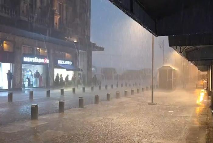Zócalo de CdMx registró el domingo la lluvia más intensa desde 1952
